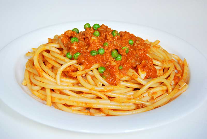 Bucatini with Sausage and Peas